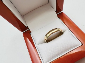 Złota obrączka  Pr&oacute;ba 585  Waga: 2.75 g