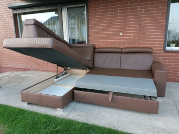 Sprzedam narożnik ze sk&oacute;ry