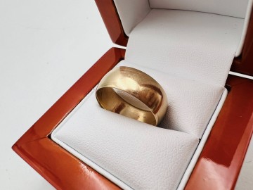 Złota obrączka Próba 585 Waga: 5.22 g