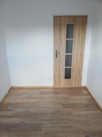 Konin, ul. Broniewskiego - 2 pokoje - balkon - 3 piętro