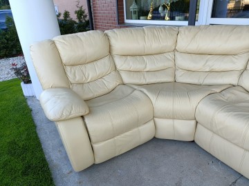 Sprzedam narożnik ze sk&oacute;ry