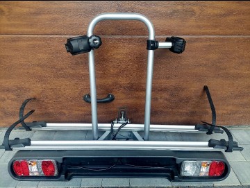 Sprzedam Bagażnik rowerowy na hak holowniczy z funkcja przec