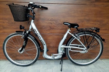 Rower Miejski Damka City Star Line Łabedz Z koszykiem Kola 2