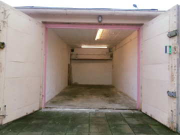 KONIN SP&Oacute;ŁDZIELC&Oacute;W &ndash; WYNAJMĘ GARAŻ