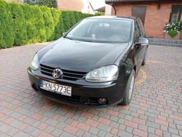 sprzedam vw golf 5