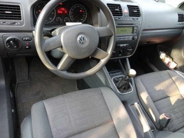 sprzedam vw golf 5