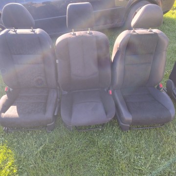 Sprzedam Fotele Samochodowe