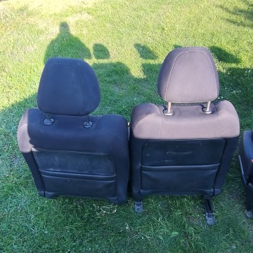 Sprzedam Fotele Samochodowe