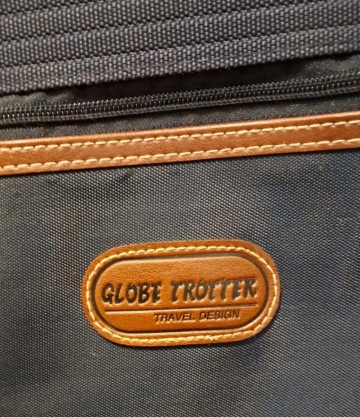 Walizka na kółkach, materiał, zamki – Globe Trotter