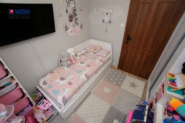 335.000 Na sprzedaż trzypokojowe mieszkanie 57,86 m2