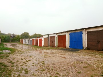 KONIN &ndash; GARAŻE NA WYNAJEM