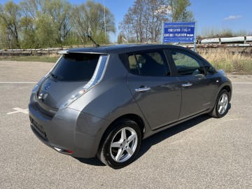 Nissan Leaf 100% ELEKTRYCZNY Pełna Możliwa Opcja Serwisowany