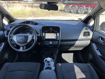 Nissan Leaf 100% ELEKTRYCZNY Pełna Możliwa Opcja Serwisowany