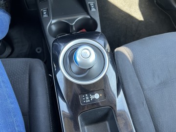 Nissan Leaf 100% ELEKTRYCZNY Pełna Możliwa Opcja Serwisowany