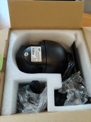 Sprzedam kamerę obrotową na kartę sim z pamięcią na mikro sd