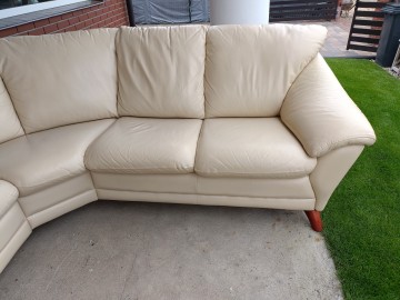 Sprzedam narożnik ze sk&oacute;ry