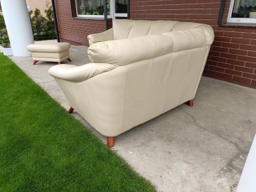 Sprzedam narożnik ze sk&oacute;ry