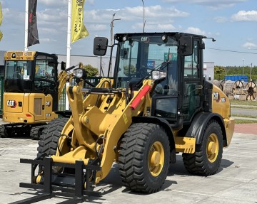 A2-BUD DEALER MASZYN MARKI CAT