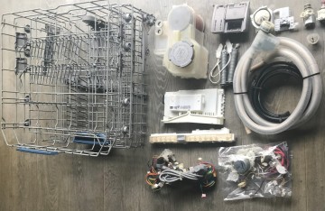 Płyta gł&oacute;wna, kosze, pompa, elektrozaw&oacute;r BOSCH SMV53L50EU