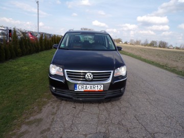 VOLKSWAGEN TOURAN 1.4 BENZ ZAREJESTROWANY ZAMINA