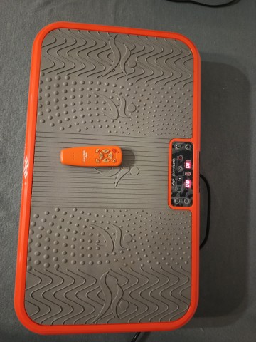 Sprzedam platformę do masażu vibroshaper