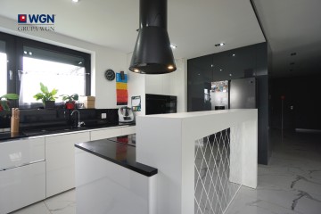 Dom z basenem - 8 km od Konina