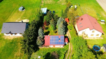 Klimatyczna Posiadłość z domkiem i stawem