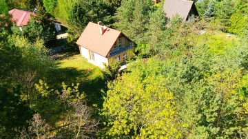 Ślesin &ndash; Domek letniskowy z widokiem na jezioro