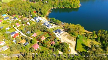 Ślesin &ndash; Domek letniskowy z widokiem na jezioro