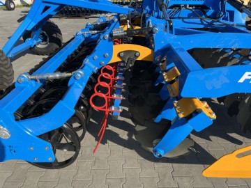 Brona talerzowa p&oacute;łzawieszana 4-6m ROLLAND