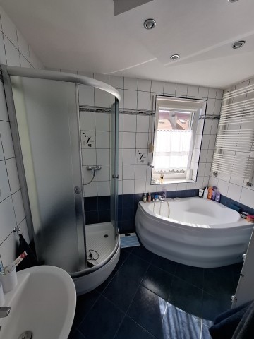 Dom w zabudowie szeregowej z Fotowoltaiką- Konin Chorzeń