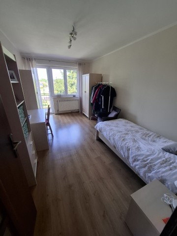 Dom w zabudowie szeregowej z Fotowoltaiką- Konin Chorzeń