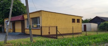Budynek handlowo - usługowy TOKARY PIERWSZE