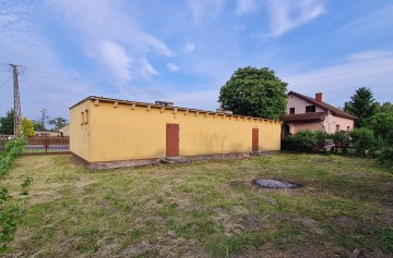 Budynek handlowo - usługowy TOKARY PIERWSZE