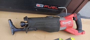 Piła szablasta Milwaukee m18 FSX super sawzall