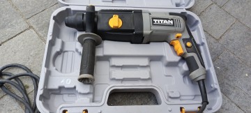 Młotowiertarka SDS plus 750 w