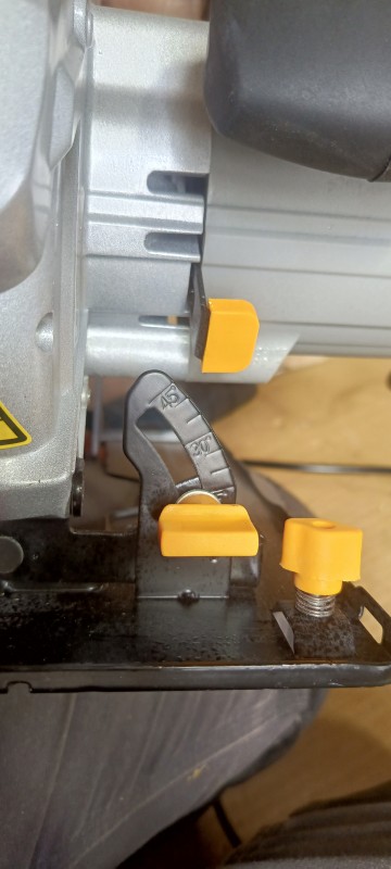 Piła tarczowa 1500w 190 mm