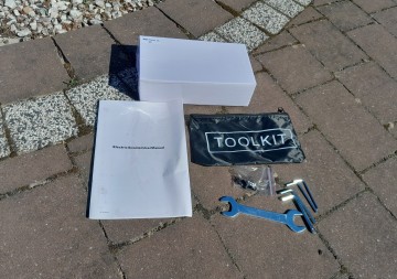 Hulajnoga elektryczna 350W 36V, 10,4 Ah. Nowa