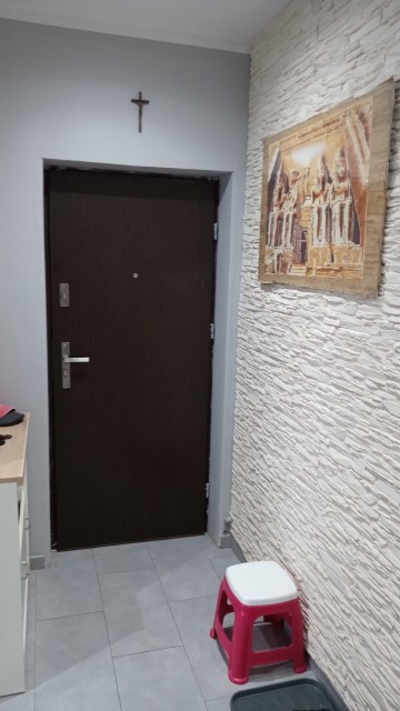 Atrakcyjne mieszkanie 1 piętro 3 pokoje 70m2 zamiana na dom