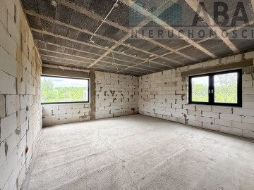 Nieruchomość w pięknej lokalizacji - Wroczewo nad jeziorem