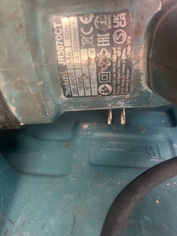 Sprzedam piłę szablastą MAKITA