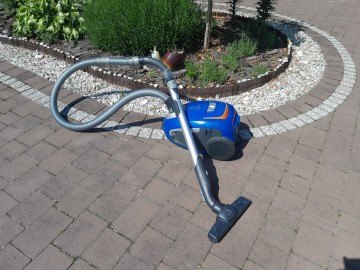 Odkurzacz ELECTROLUX ZUS3955CB+ Ultra Silencer S-bag