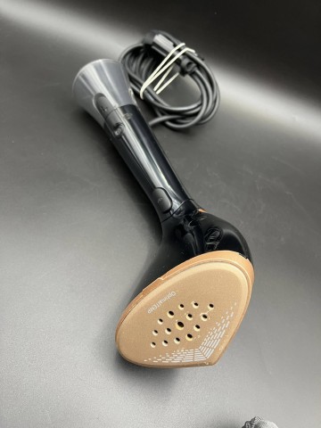 Parownica do ubrań PHILIPS Series 7000