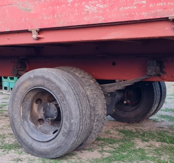 PRZYCZEPA na resorach (bliźniak) ciężarowa/rolnicza/burtowa