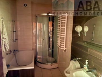 Dom z budynkami gospodarskimi Zakrzewo - gmina Babiak