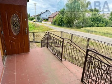 Dom z budynkami gospodarskimi Zakrzewo - gmina Babiak