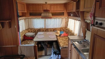 SPRZEDAM PRZYCZEPĘ KEMPINGOWĄ CORSAR