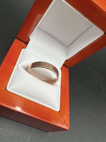 Złota obrączka Próba 585 Waga: 5.58 g