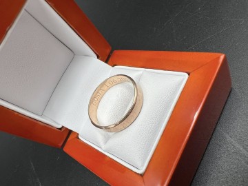 Złota obrączka Próba 585 Waga: 5.58 g