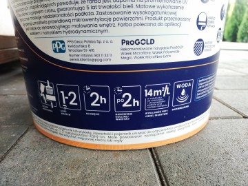 Sprzedam wiadro farby białej i stelarze do regips&oacute;w